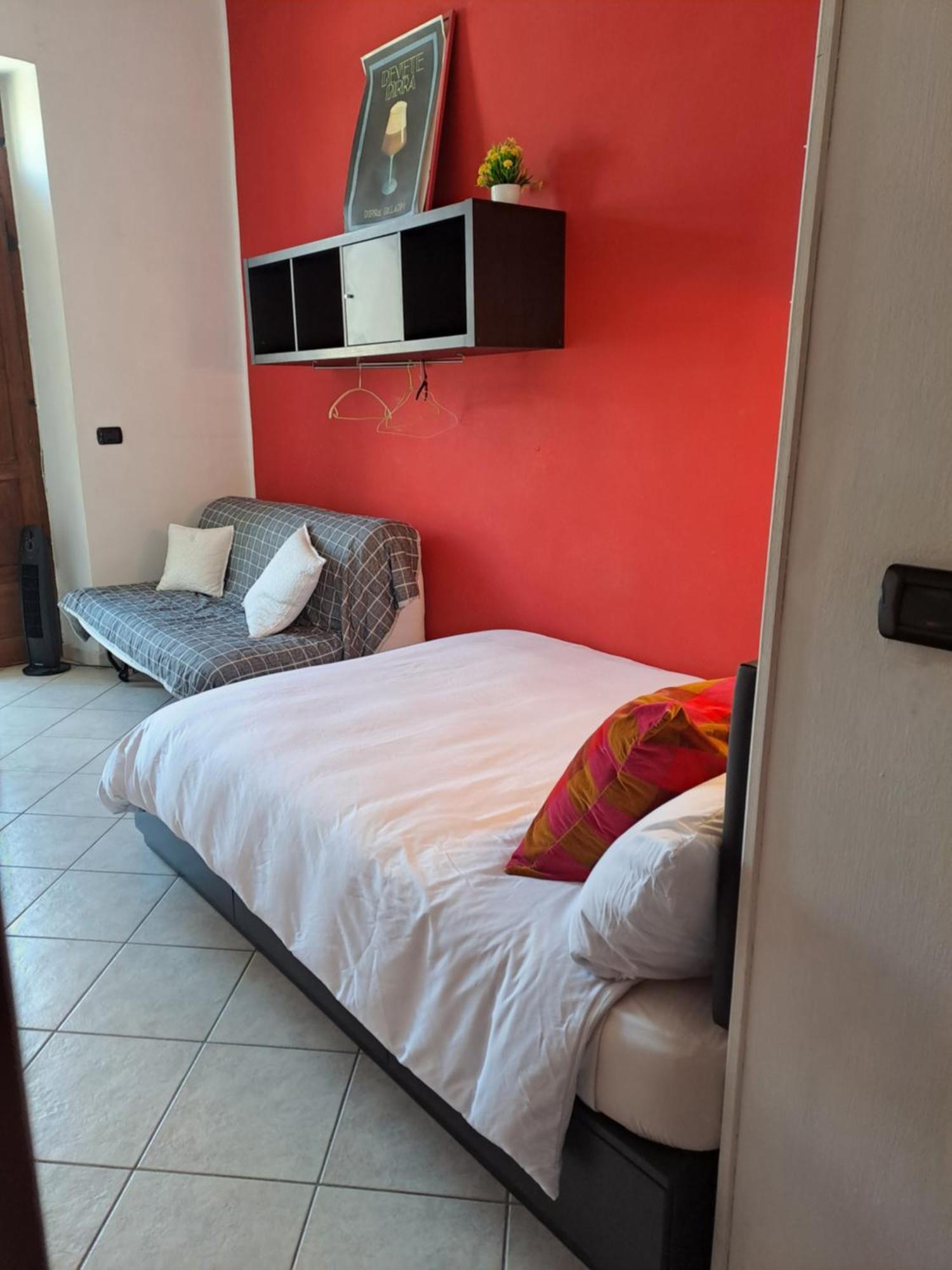 Cozy Room Stanza Close City Center In A Family House Stanza In Appartamento Condiviso Noi Viviamo In Casa Stanza In Affitto Turim Exterior foto